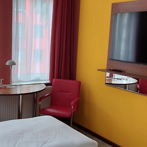 Zimmer mit Queensize-Bett